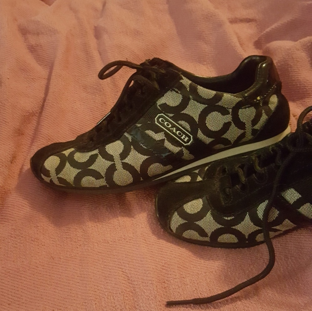 Pair of Coach shoes (Kathleen) sze 6.5